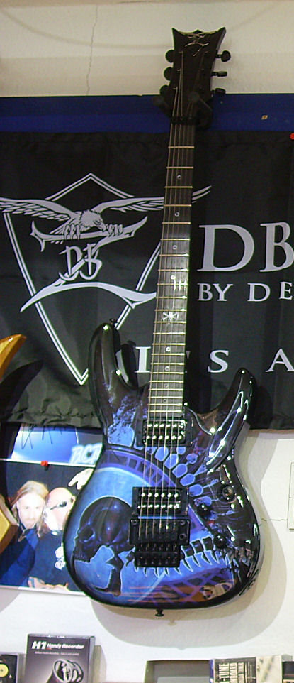 Barchetta Dark Angel @ wall