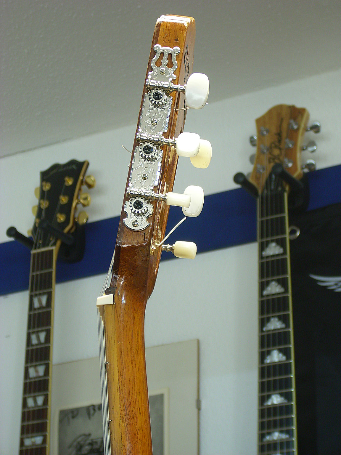 Headstock re